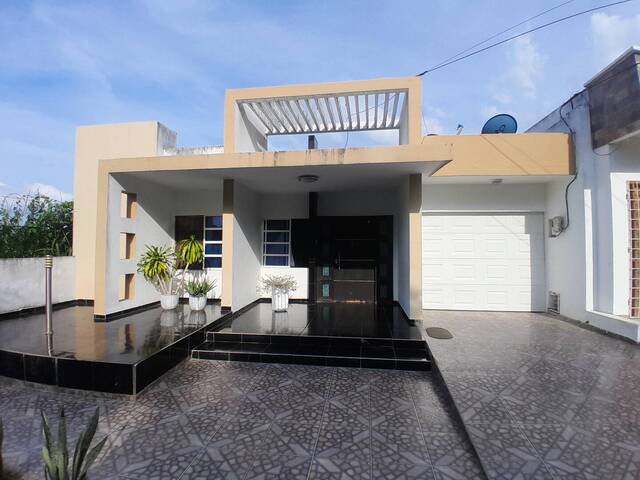 #1631 - Casa para Venta en Montería - COR - 2