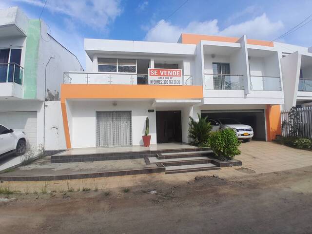 #1639 - Casa para Venta en Montería - COR - 1