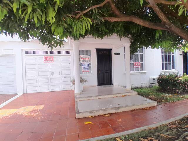 #1649 - Casa para Venta en Montería - COR - 2