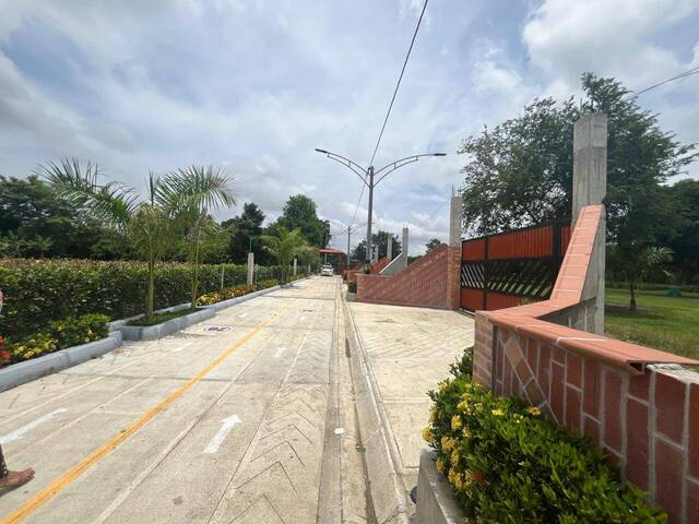 # -  para Venta en Montería - COR - 2