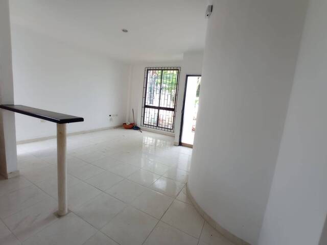 #1676 - Apartamento para Alquiler en Montería - COR - 3