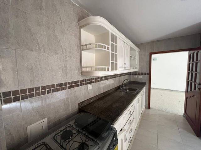 #1654 - Casa para Venta en Montería - COR - 3