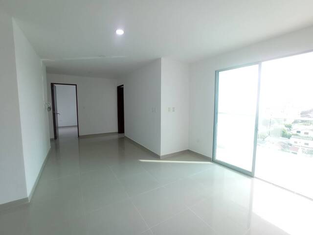 #1742 - Apartamento para Alquiler en Montería - COR - 2