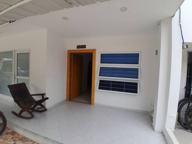 #1733 - Casa para Venta en Montería - COR - 3