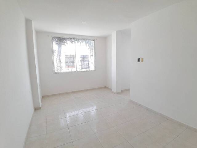 #1759 - Apartamento para Alquiler en Montería - COR - 2