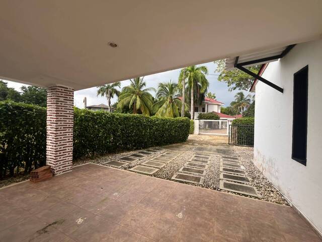 #1773 - Casa para Venta en Montería - COR - 2