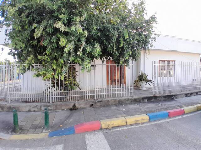 #1784 - Casa para Venta en Montería - COR - 1