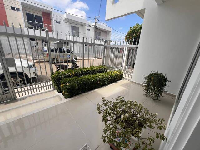 #1787 - Casa para Venta en Montería - COR - 3