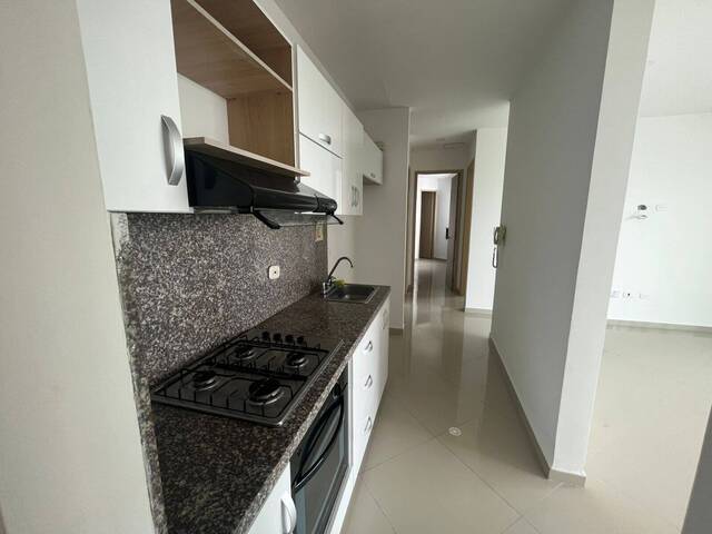 #1844 - Apartamento para Alquiler en Montería - COR - 2