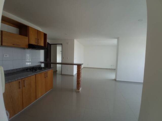 #1869 - Apartamento para Alquiler en Montería - COR - 3