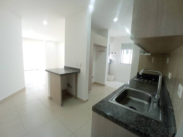 #1886 - Apartamento para Alquiler en Montería - COR - 3