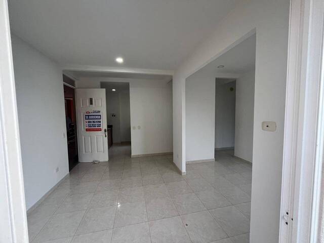 #1747 - Apartamento para Venta en Montería - COR - 3